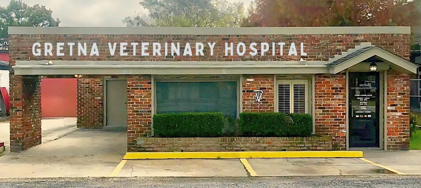 Gretna Veterinary Hospital – Dog and Cat Vet in Louisiana’s Westbank Gretna Veterinary Hospital – Dog and Cat Vet in Louisiana’s Westbank Gretna Veterinary Hospital located in Gretna, Louisiana, serving dogs and cats with comprehensive veterinary care including wellness visits, vaccinations, dental care, and pet boarding. Conveniently located near Algiers, Marrero, Harvey, Belle Chasse, Westwego, and the Westbank area.
